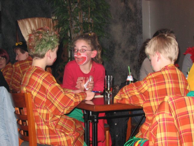 dekidshebbenhetnogsteedsnaarhunzin.jpg